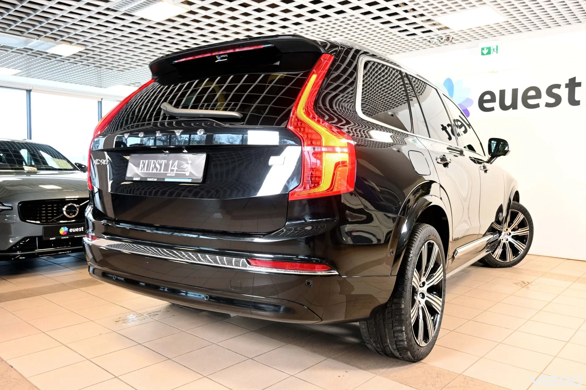 Volvo XC90 AWD T8 H&K LUXURY+ ULTIMATE BRIGHT 7 XENIUM INTELLI SAFE 2 335kW