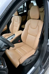 Volvo XC90 AWD T8 H&K LUXURY+ ULTIMATE BRIGHT 7 XENIUM INTELLI SAFE 2 335kW thumbnail