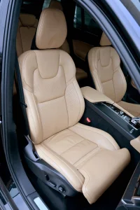 Volvo XC90 AWD T8 H&K LUXURY+ ULTIMATE BRIGHT 7 XENIUM INTELLI SAFE 2 335kW thumbnail