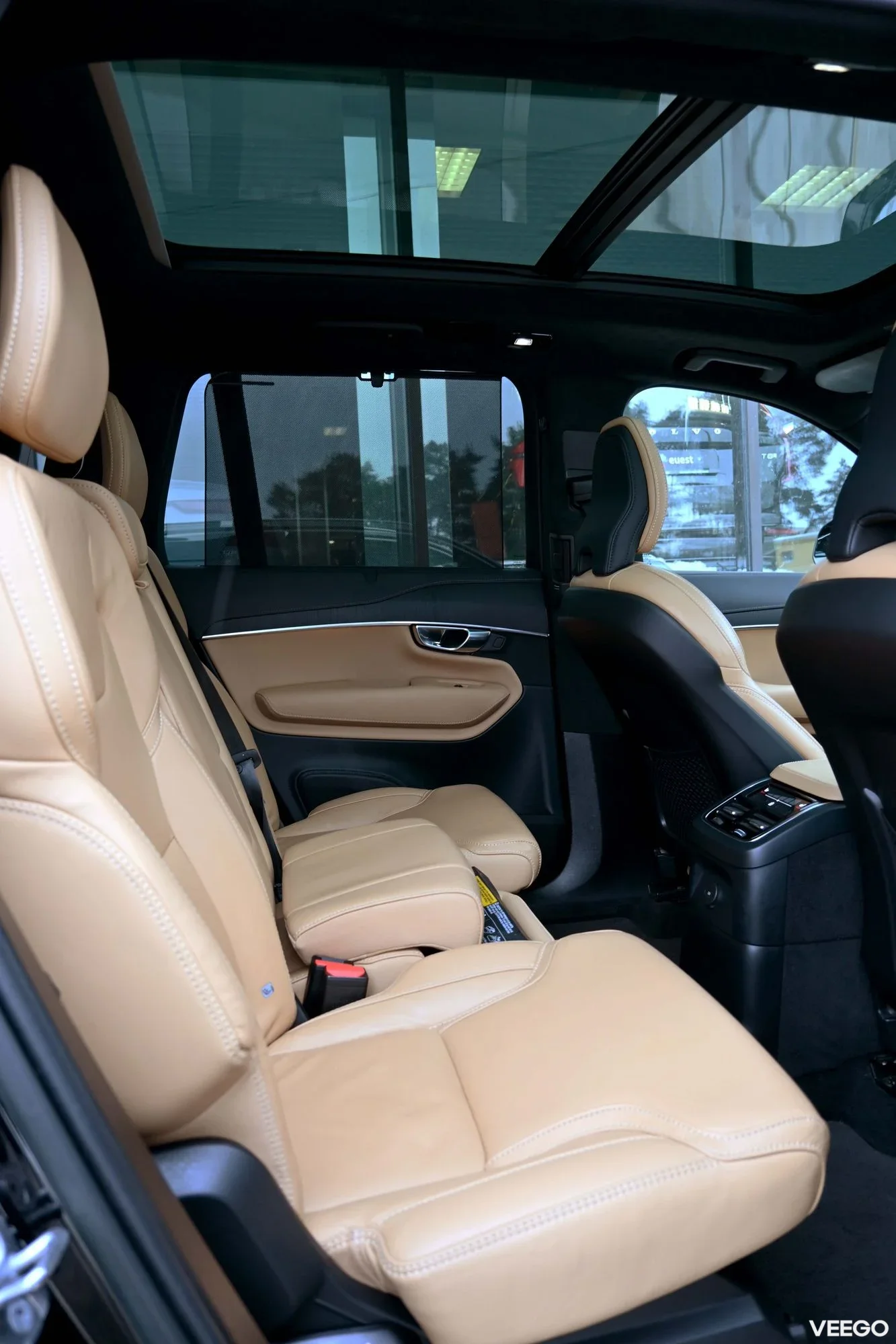 Volvo XC90 AWD T8 H&K LUXURY+ ULTIMATE BRIGHT 7 XENIUM INTELLI SAFE 2 335kW