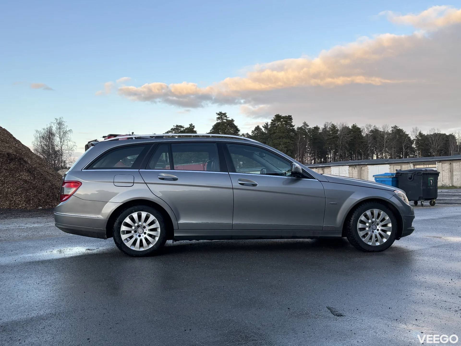 Mercedes-Benz C200 2.1 100kW