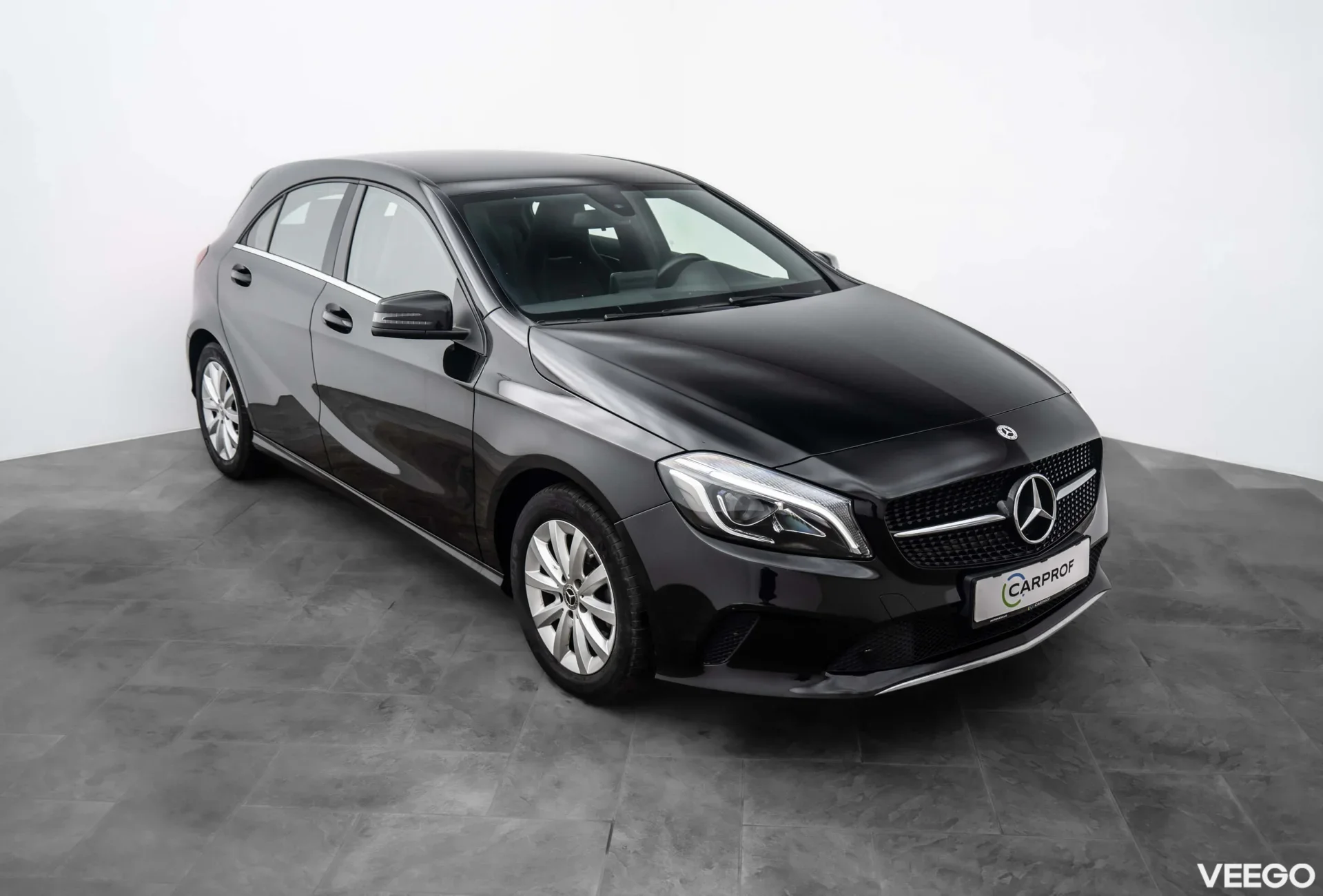 Mercedes-Benz A180 BlueEFFICIENCY 1.5 80kW