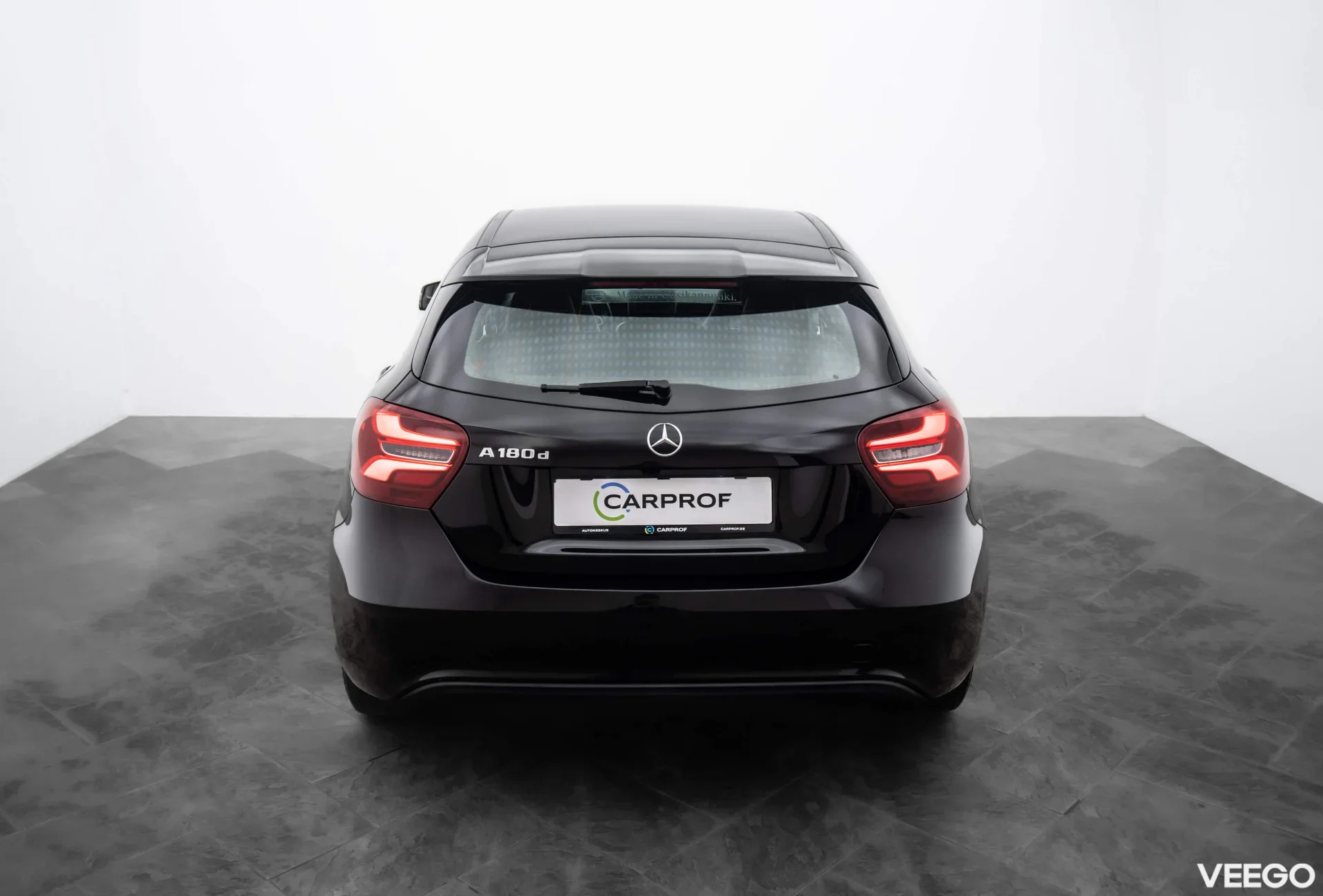 Mercedes-Benz A180 BlueEFFICIENCY 1.5 80kW