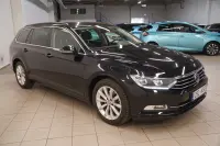 Volkswagen Passat Variant Highline 2 110kW thumbnail