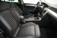 Volkswagen Passat Variant Highline 2 110kW thumbnail