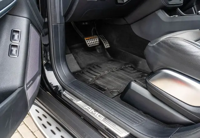Image of Mercedes-Benz GL63 AMG 5.5 410kW