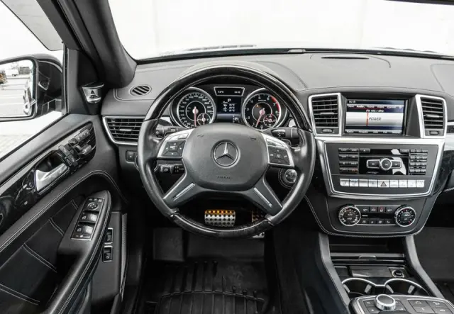 Image of Mercedes-Benz GL63 AMG 5.5 410kW