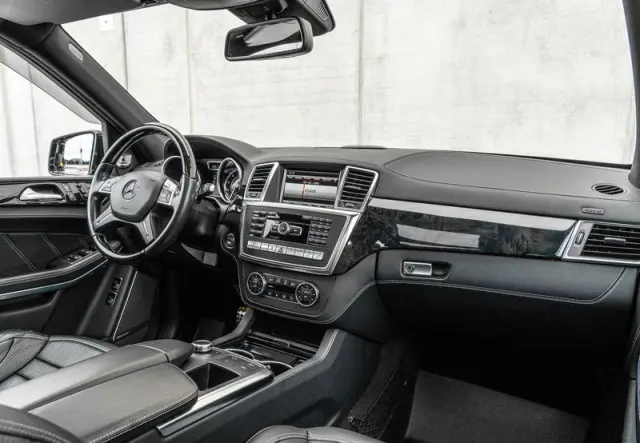 Image of Mercedes-Benz GL63 AMG 5.5 410kW