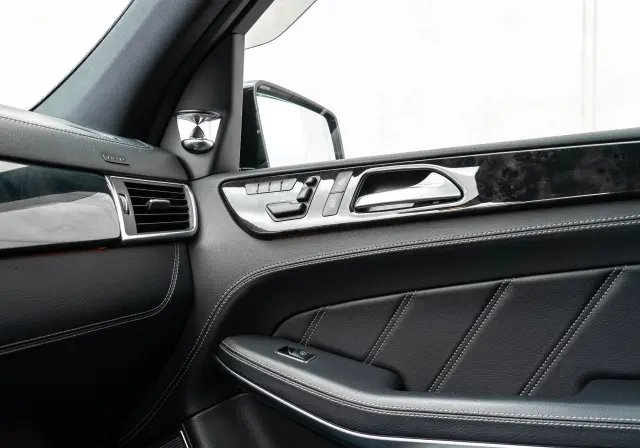Image of Mercedes-Benz GL63 AMG 5.5 410kW