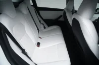 Tesla Model 3 Highland Long Range AWD 153kW thumbnail