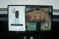 Tesla Model 3 Highland Long Range AWD 153kW thumbnail