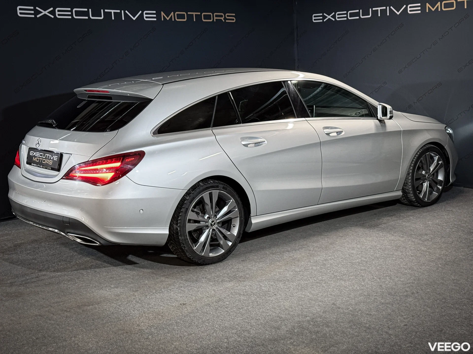 Mercedes-Benz CLA200 Shooting Brake 2.1 100kW