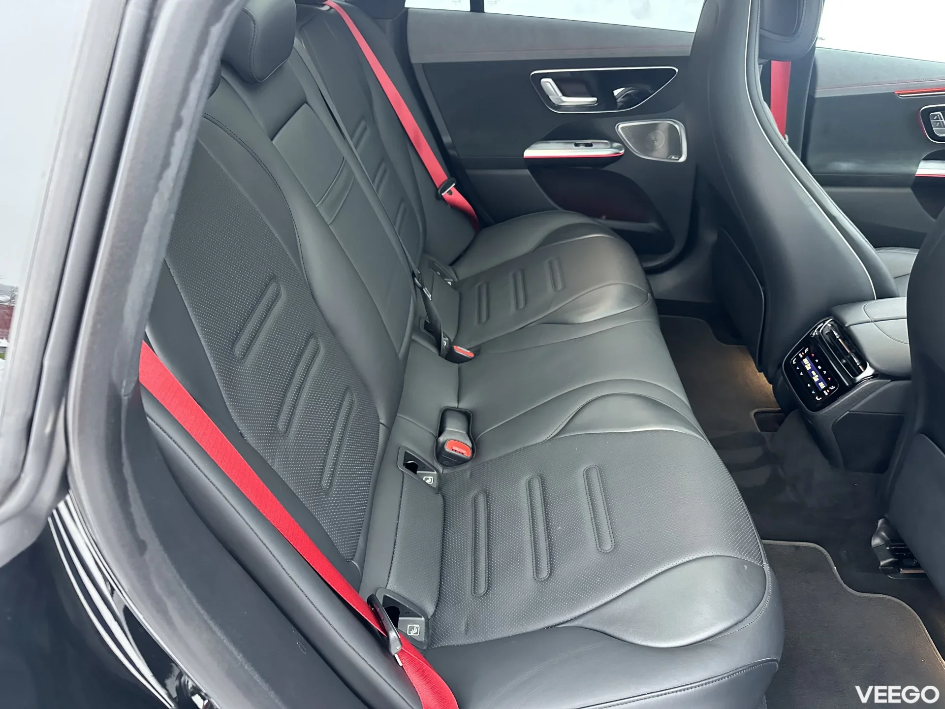 Mercedes-Benz EQE AMG 43+ 4Matick 350kW