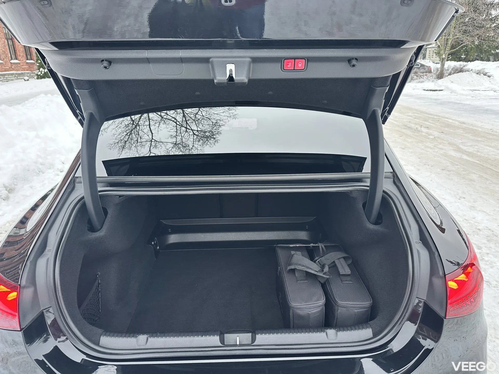 Mercedes-Benz EQE AMG 43+ 4Matick 350kW