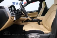 Porsche Cayenne S E-Hybrid - 3 245kW thumbnail