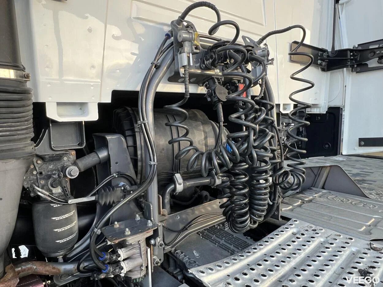 Renault C 250 High 12.8 360kW