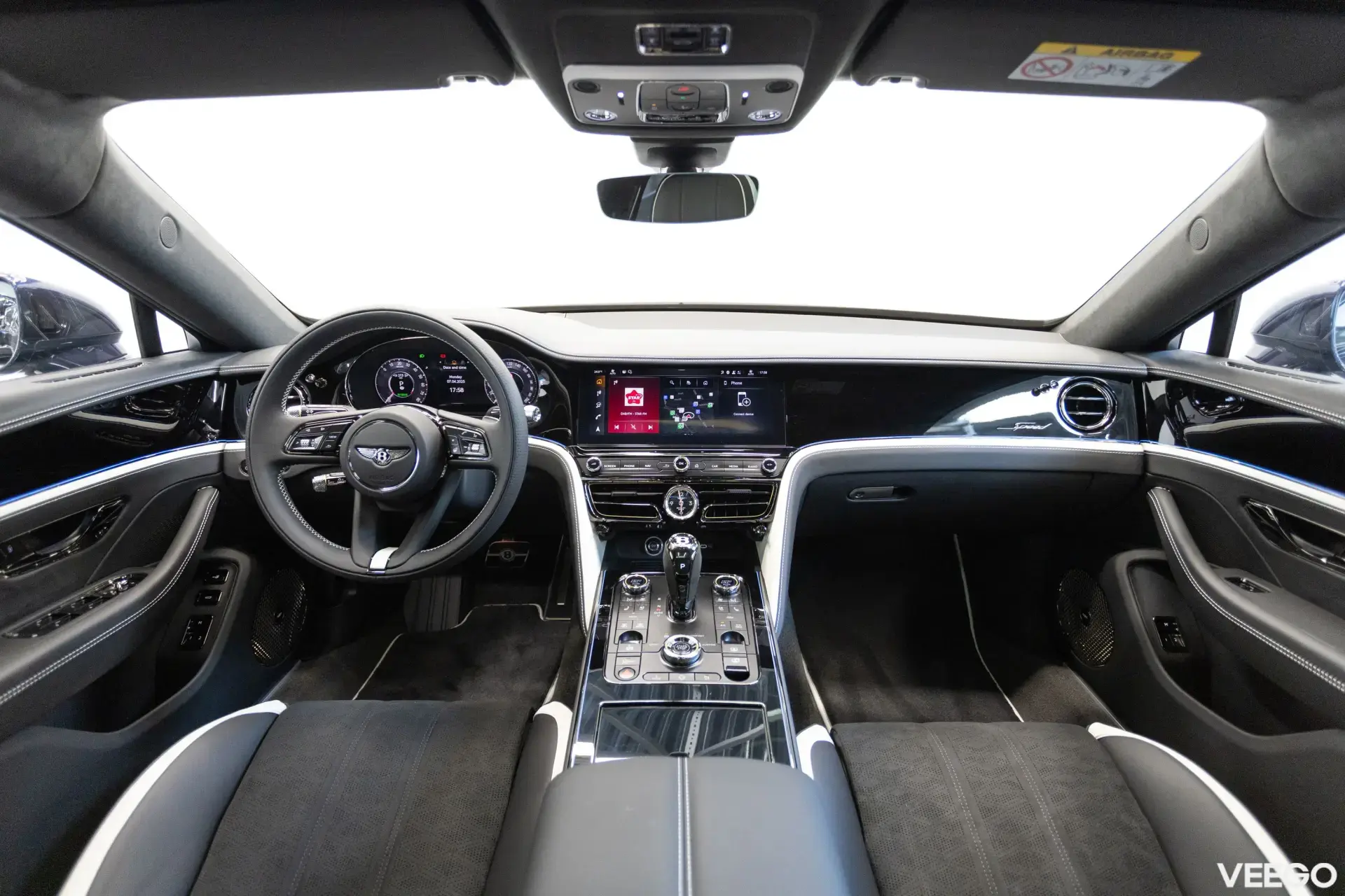 Bentley FLYING SPUR V8 Speed PHEV 4 575kW