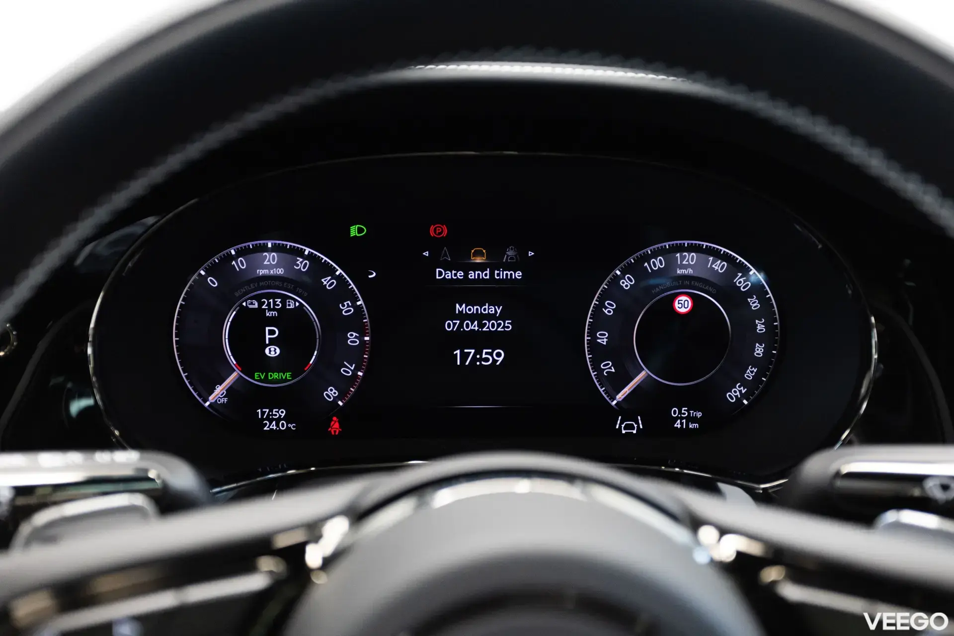 Bentley FLYING SPUR V8 Speed PHEV 4 575kW