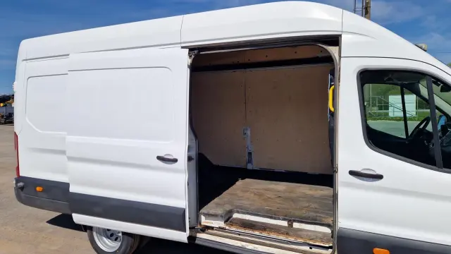 Image of Ford Transit 125kW