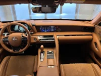 Lexus LC 500 500 351kW thumbnail