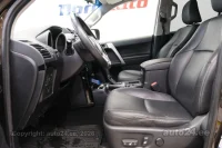 Toyota Land Cruiser Luxury 4WD 2.8 130kW thumbnail