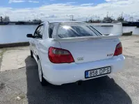 Subaru Impreza STI 2.0 195kW thumbnail