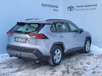 Toyota RAV4 129kW thumbnail