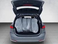 BMW 218 Luxury Line Widescreen 1.5 100kW thumbnail