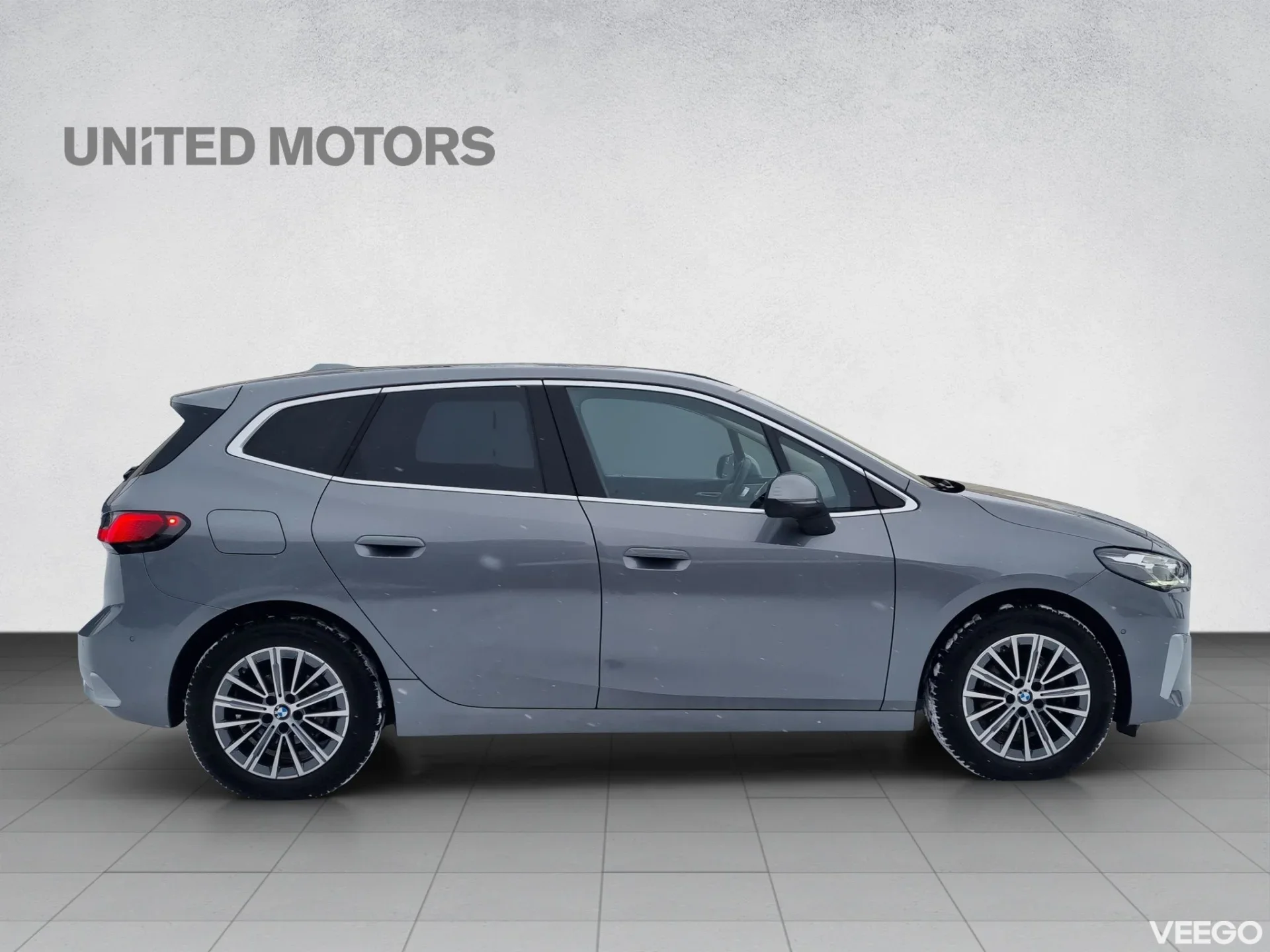 BMW 218 Luxury Line Widescreen 1.5 100kW