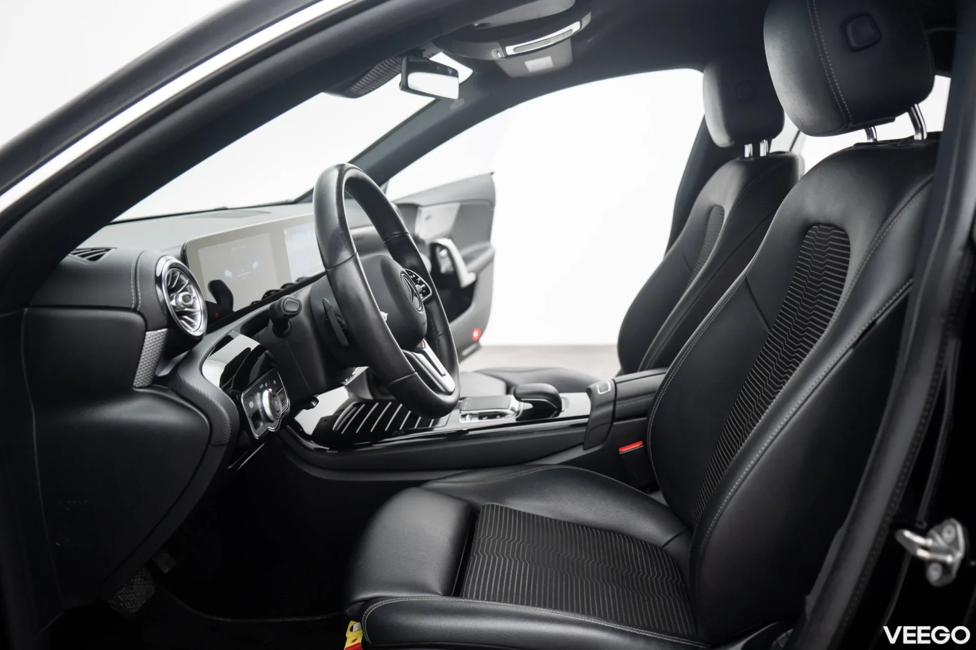 Mercedes-Benz CLA180 Coupe 1.3 100kW