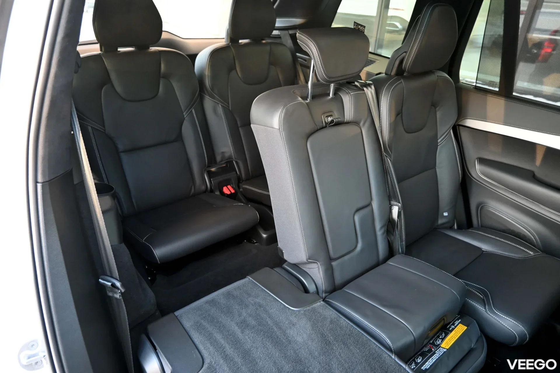 Volvo XC90 AWD T8 B&W 4C ULTIMATE BRIGHT XENIUM INTELLI PRO 2 335kW