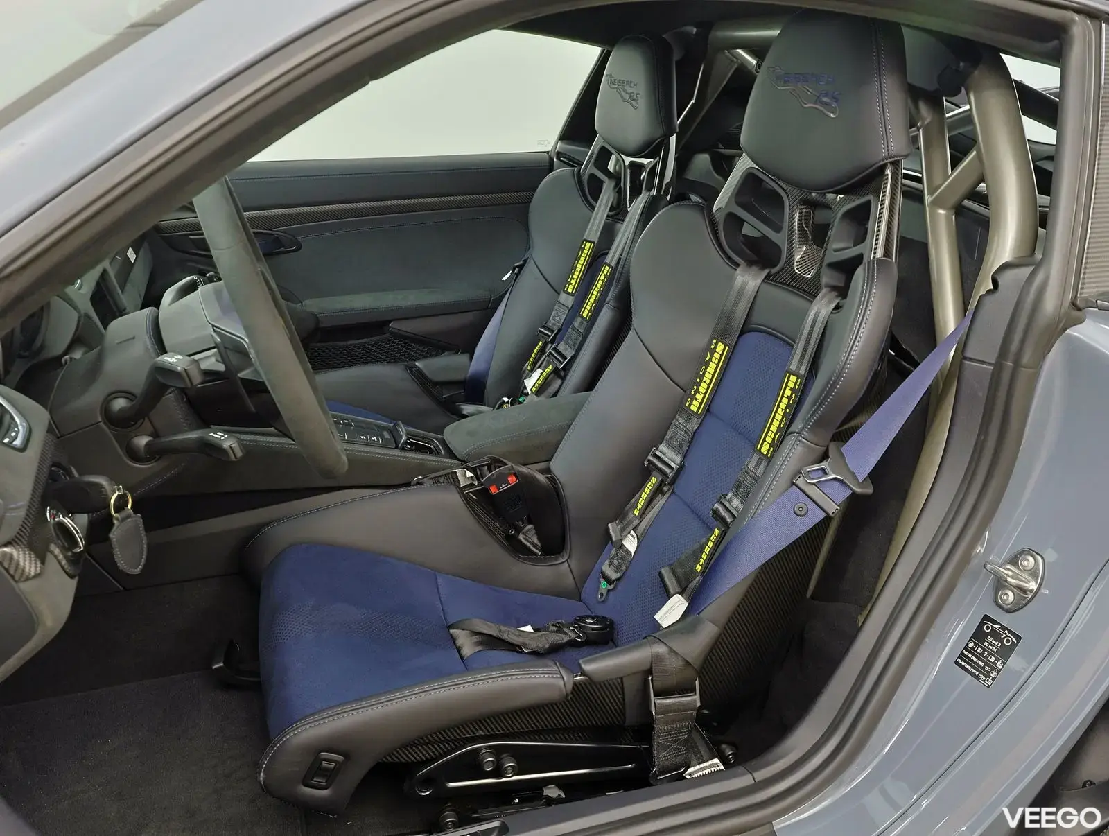 Porsche 718 Cayman GT4 RS 368kW