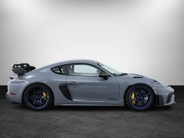Image of Porsche 718 Cayman GT4 RS 368kW