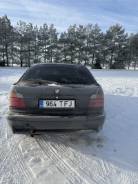 BMW 318TI 1.8 85kW thumbnail