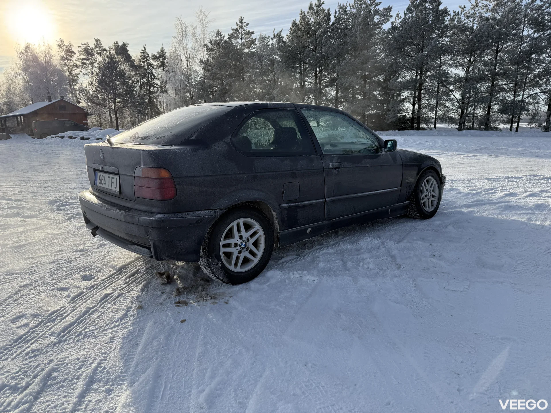 BMW 318TI 1.8 85kW