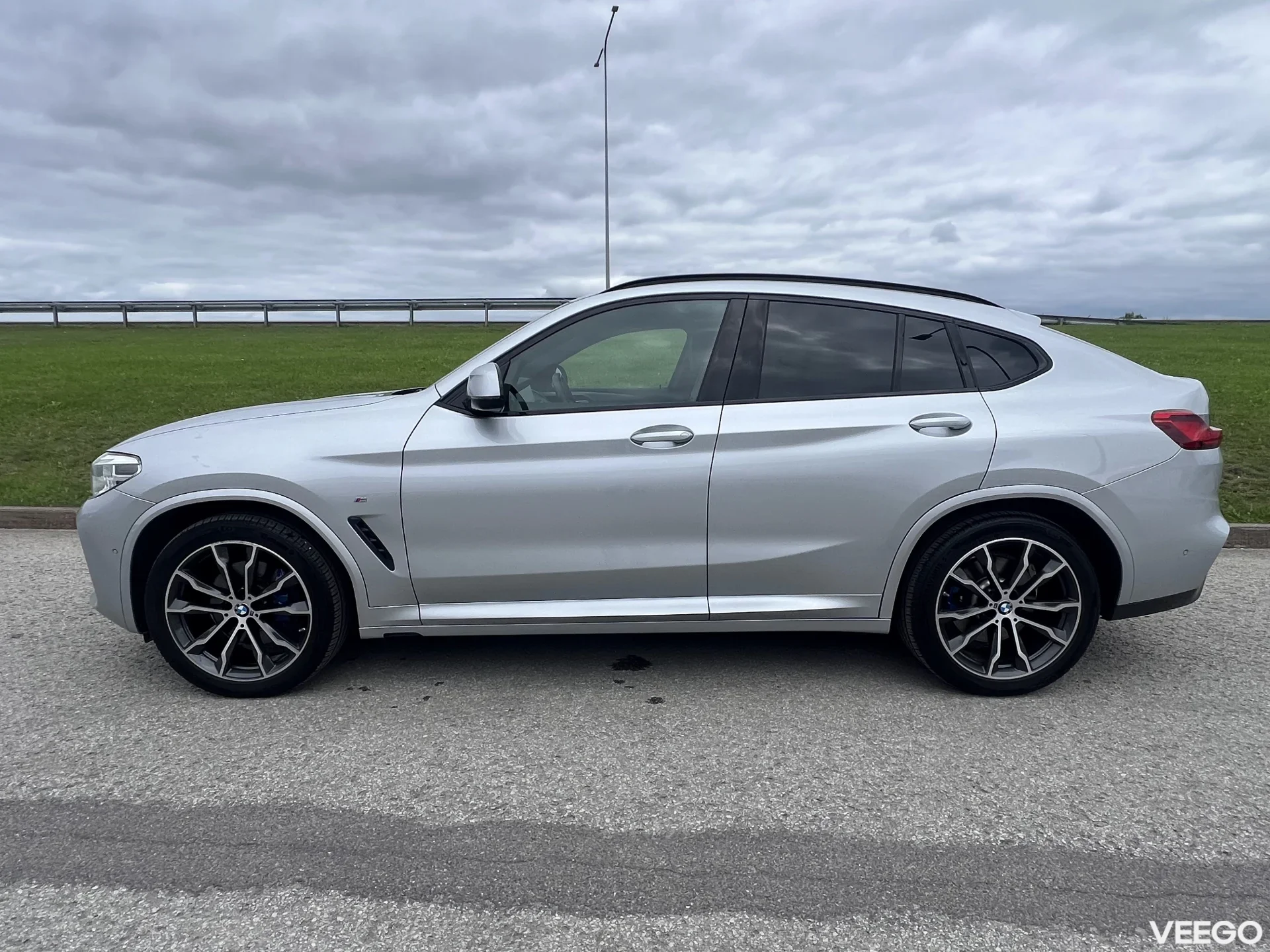 BMW X4 xDrive 3.0 210kW