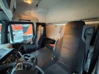 Mercedes-Benz Actros BOX L=7564 mm 240kW thumbnail