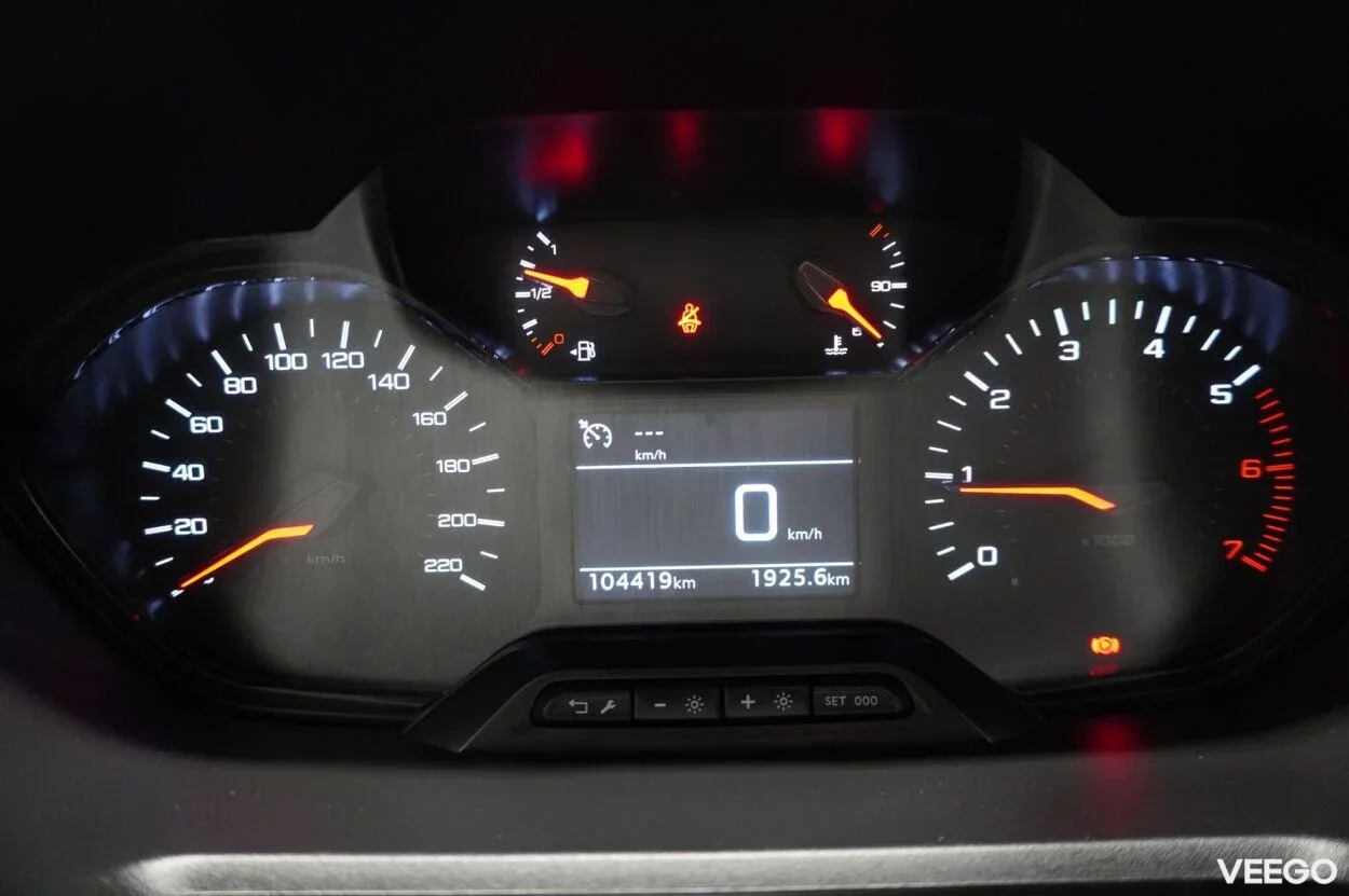 Peugeot Partner L2 BUSINESS 1.5 75kW