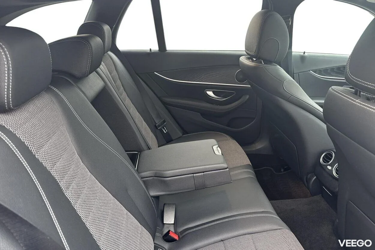 Mercedes-Benz E200 4matic All-Terrain 2 145kW