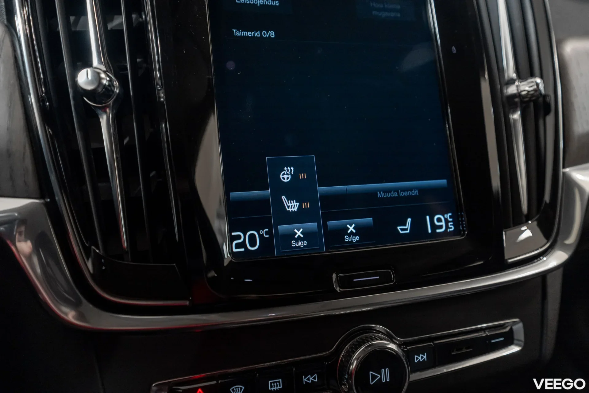 Volvo V90 Cross Country B4 KERS Mild Hybrid AWD PRO INTELLI SAFE MY21 2 145kW