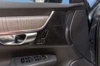 Volvo V90 Cross Country B4 KERS Mild Hybrid AWD PRO INTELLI SAFE MY21 2 145kW thumbnail