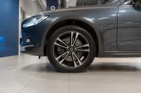 Volvo V90 Cross Country B4 KERS Mild Hybrid AWD PRO INTELLI SAFE MY21 2 145kW thumbnail