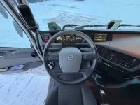 Volvo FH500 VOLVO DEMO TRUCK! / STEERED PUSHER AXLE 375kW thumbnail