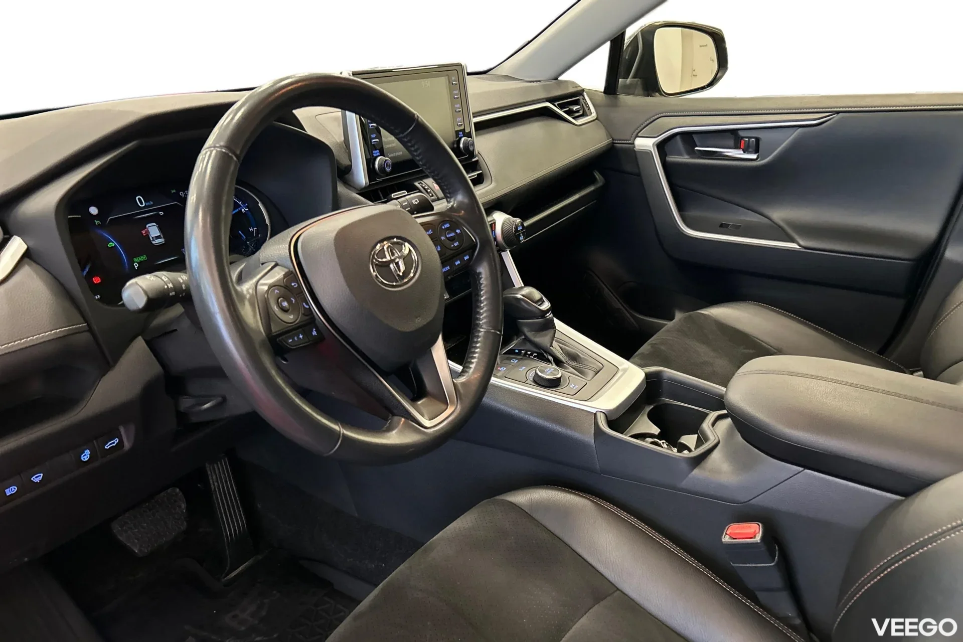 Toyota RAV4 Luxury Plus 2.5 131kW