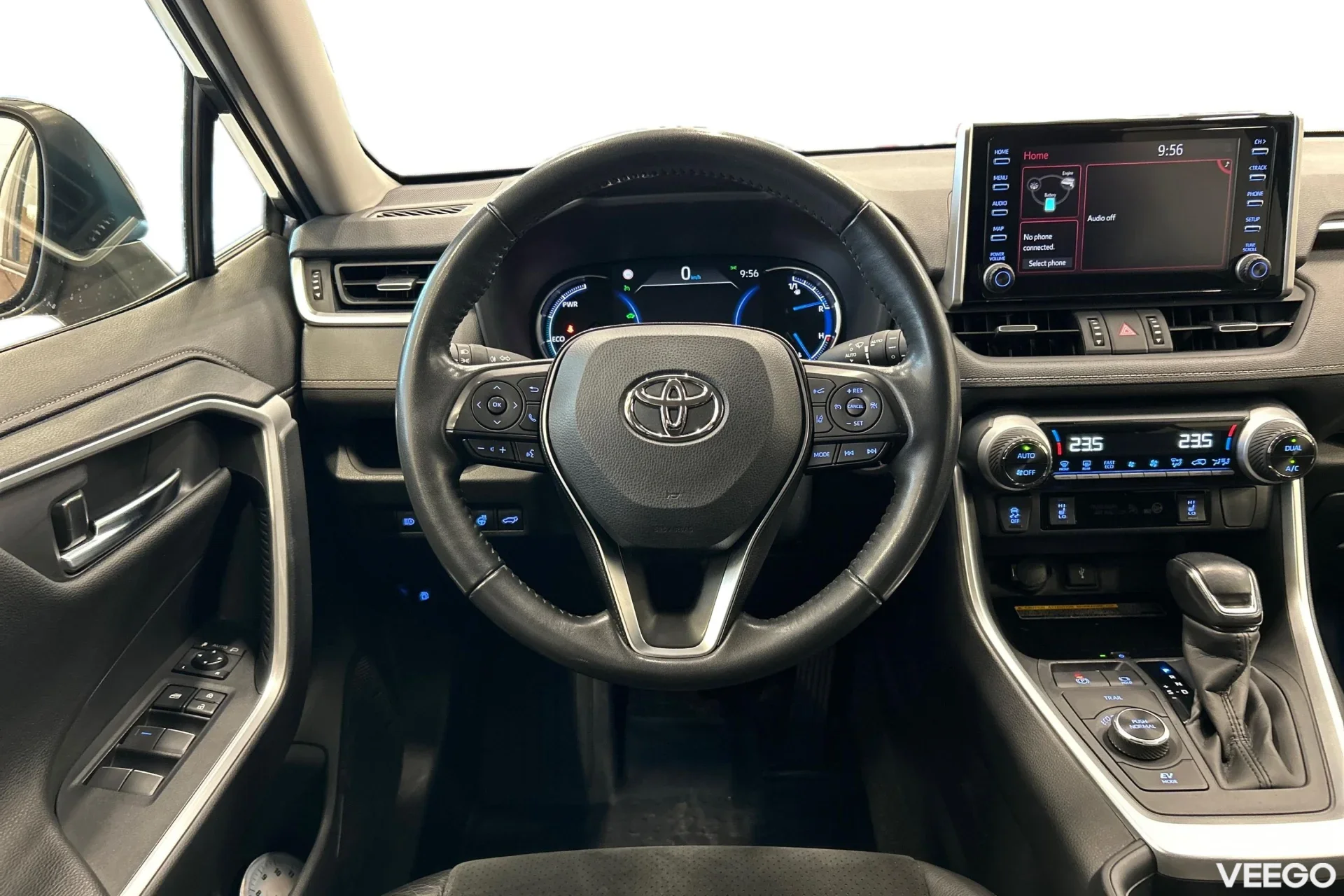 Toyota RAV4 Luxury Plus 2.5 131kW