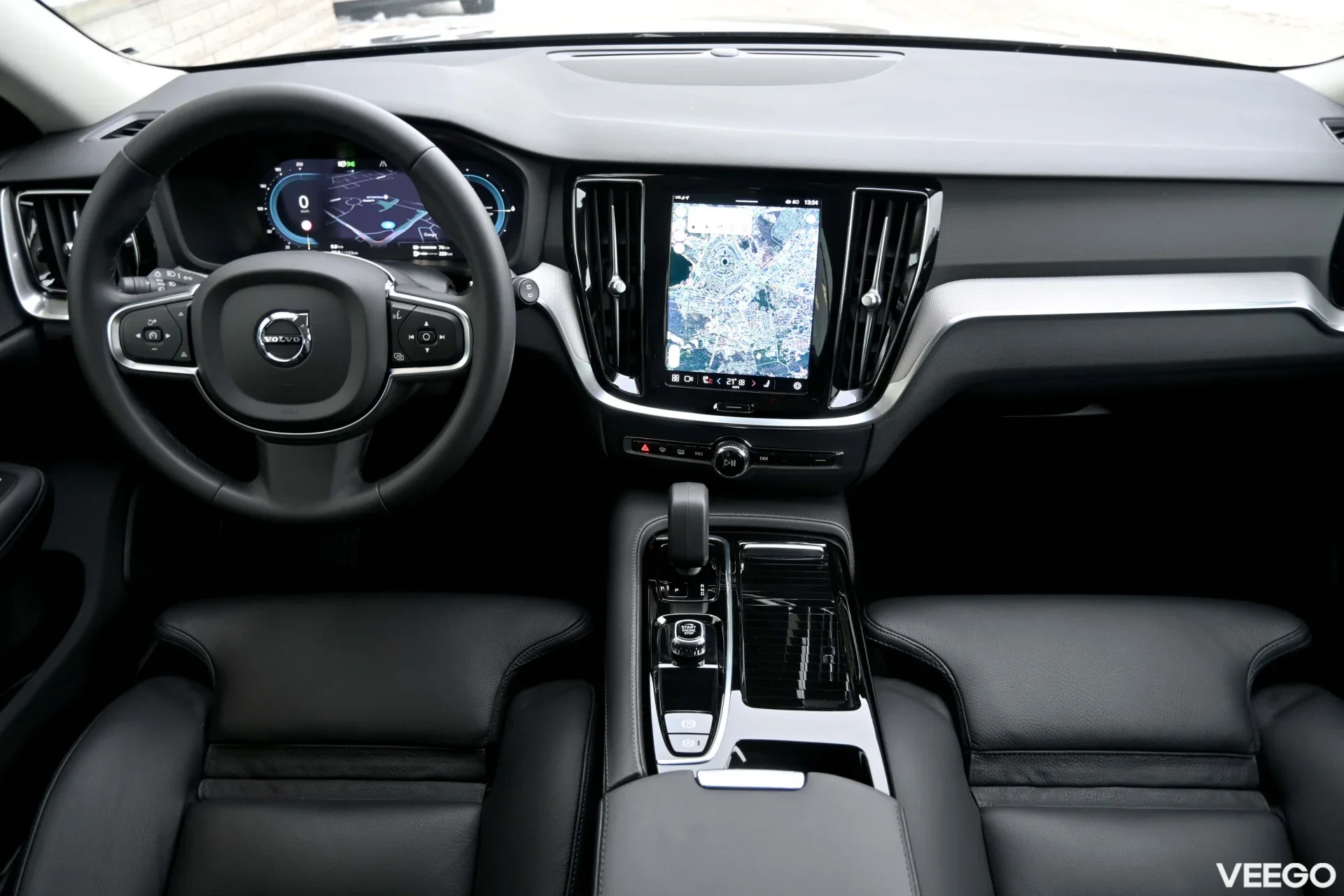 Volvo V60 AWD T6 DARK PLUS INTELLI SAFE PRO GOOGLE 2 293kW