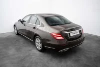 Mercedes-Benz E350 e Luxury 2.0 210kW thumbnail