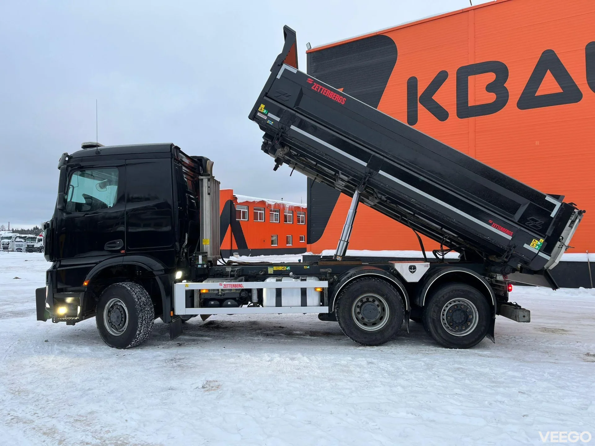 Mercedes-Benz Actros SIDE TIPPER / SNOW POLW EQUIPMENT / BOX L=5117 mm 310kW