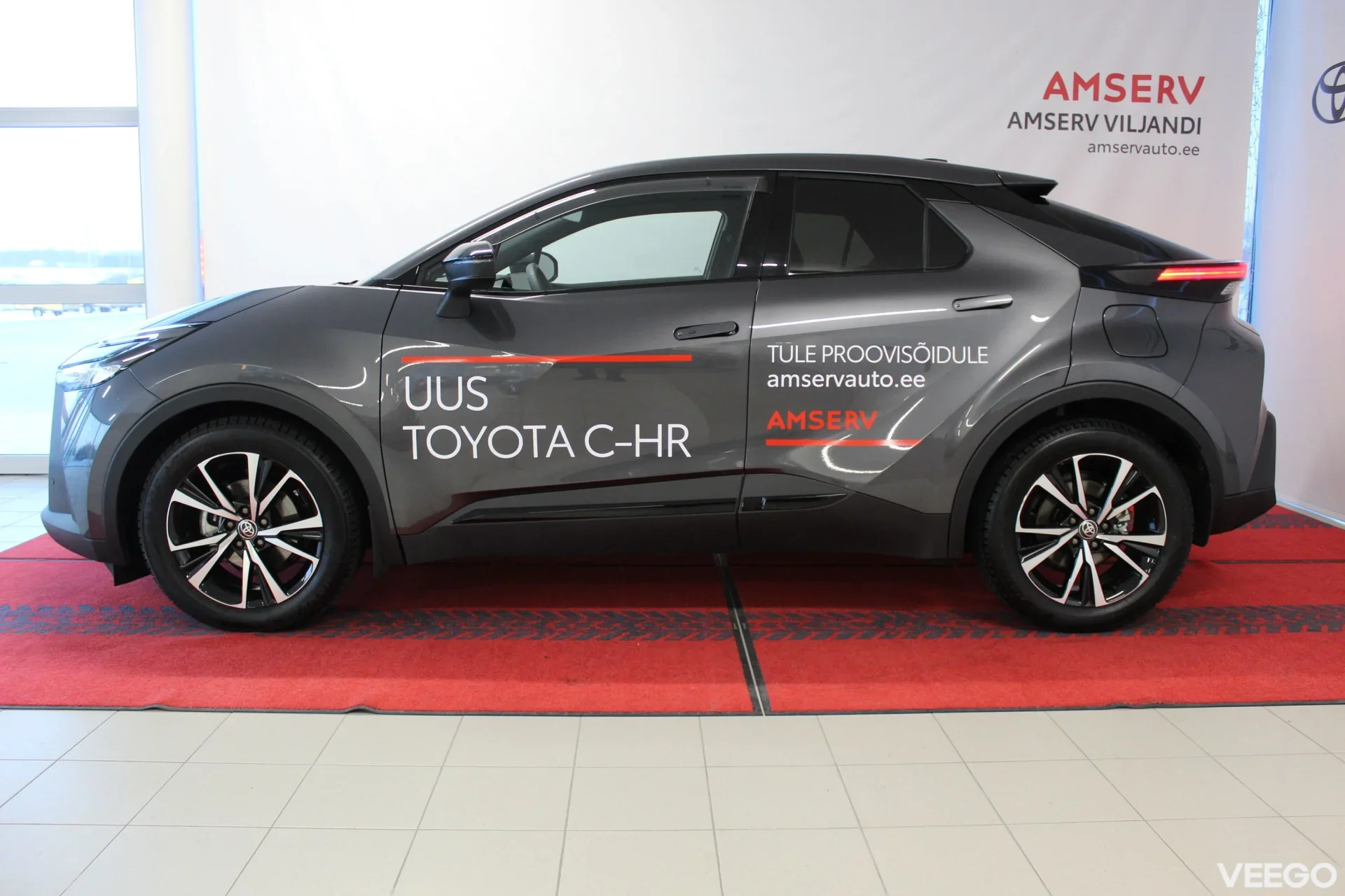 Toyota C-HR Style + Multimedia pakett 1.8 72kW