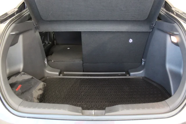 Image of Toyota C-HR Style + Multimedia pakett 1.8 72kW
